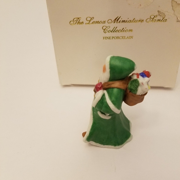 Vintage Lenox 2 Miniature Santa Mrs Claus Fine Porcelain Collection Figurines - Picture 6 of 16
